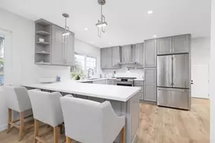 1674 Evergreen St, San Diego, CA 92106 - Photo 10