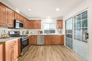 1347 Dorsey Way, Vista, CA 92083 - Photo 14