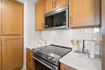 2500 Torrey Pines Rd #305, La Jolla, CA 92037 - Photo 10