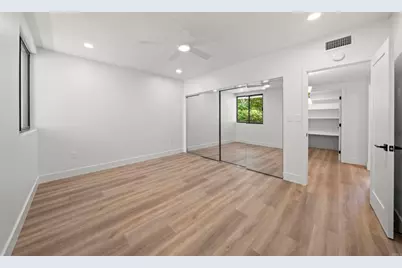 2500 Torrey Pines Rd #305, La Jolla, CA 92037 - Photo 22