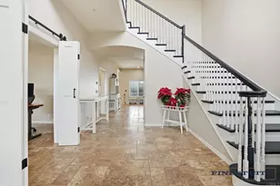 1925 Robinhood Rd, Vista, CA 92084 - Photo 2