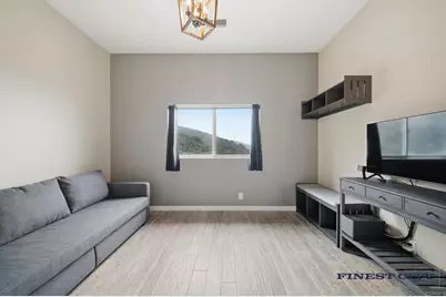 1925 Robinhood Road, Vista, CA 92084 - Photo 24