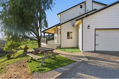 1925 Robinhood Road, Vista, CA 92084 - Photo 42