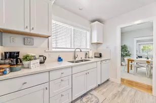 2432 3rd St, Santa Monica, CA 90405 - Photo 30