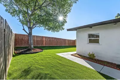 5033 La Paz Dr, San Diego, CA 92113 - Photo 32