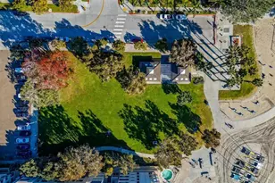 1235 Parker Pl, San Diego, CA 92109 - Photo 26