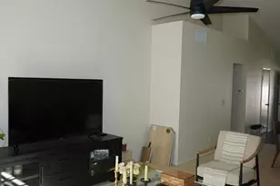 12885 Camino De La Breccia, San Diego, CA 92128 - Photo 8