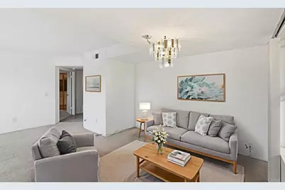 12250 Corte Sabio #2210, San Diego, CA 92128 - Photo 2