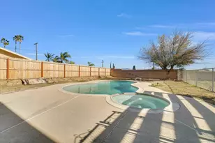 547 N Fillmore Ave, Rialto, CA 92376 - Photo 10