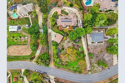 10044 Silver Creek Ln, El Cajon, CA 92021 - Photo 2