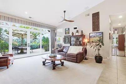 10044 Silver Creek Ln, El Cajon, CA 92021 - Photo 8