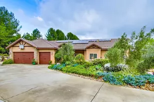 10044 Silver Creek Ln, El Cajon, CA 92021 - Photo 4