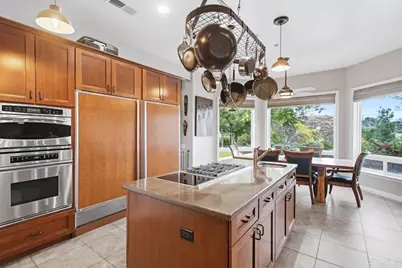 10044 Silver Creek Ln, El Cajon, CA 92021 - Photo 12