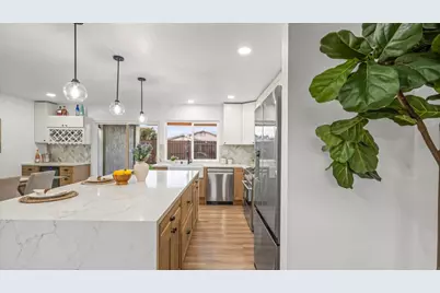 9068 Kirby Court, San Diego, CA 92126 - Photo 10