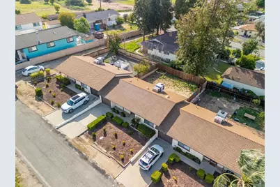 33115 Evergreen Sreet, Lake Elsinore, CA 92530 - Photo 2