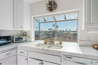 966 C Avenue, Coronado, CA 92118 - Photo 24