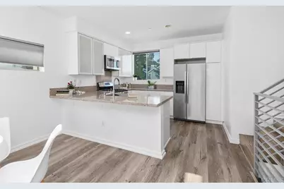 2187 Catalina Boulevard, San Diego, CA 92107 - Photo 8