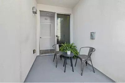 2187 Catalina Boulevard, San Diego, CA 92107 - Photo 4