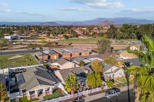 154 E 11th St, Perris, CA 92570 - Photo 36