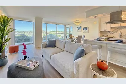 1820 Avenida Del Mundo #208, Coronado, CA 92118 - Photo 8