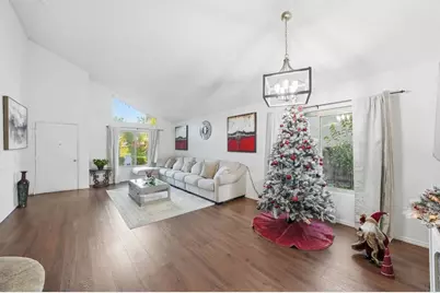 2327 Amber Lane, Escondido, CA 92026 - Photo 8
