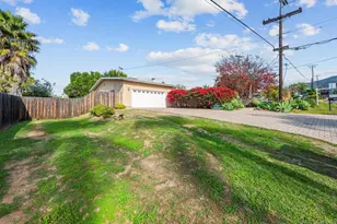 1860 Alessandro Trail, Vista, CA 92084 - Photo 20