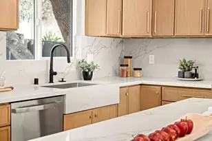 3855 Carbo Ct, La Mesa, CA 91941 - Photo 12