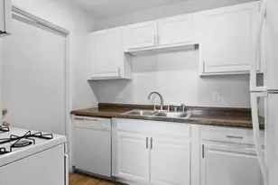 5977 Balmoral Dr, San Diego, CA 92114 - Photo 12