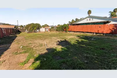 9017 Valencia St, Spring Valley, CA 91977 - Photo 36