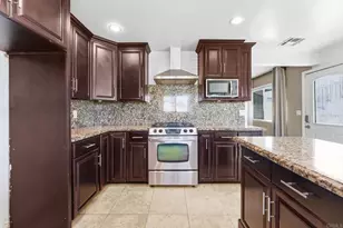 9017 Valencia St, Spring Valley, CA 91977 - Photo 6