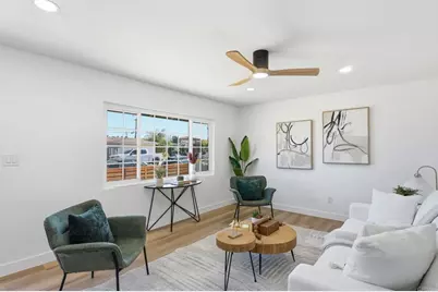 702 4 Oaklawn Avenue, Chula Vista, CA 91910 - Photo 14