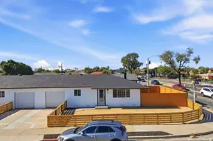 702-4 Oaklawn Ave, Chula Vista, CA 91910 - Photo 12
