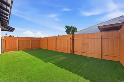 702 4 Oaklawn Avenue, Chula Vista, CA 91910 - Photo 36