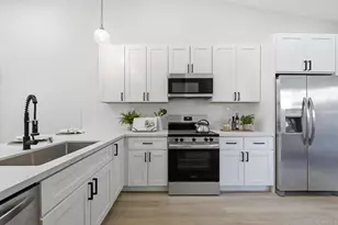 18023 Avenida Alozdra, San Diego, CA 92128 - Photo 4