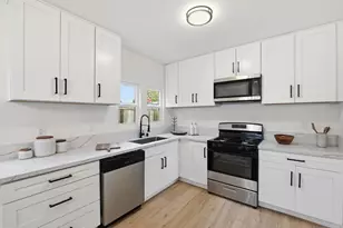 228 230 36th St, San Diego, CA 92102 - Photo 2