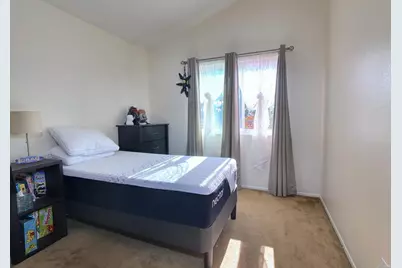 11525 Eaglesview Court, San Diego, CA 92127 - Photo 12