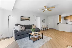 9755 Mesa Springs Way, San Diego, CA 92126 - Photo 6