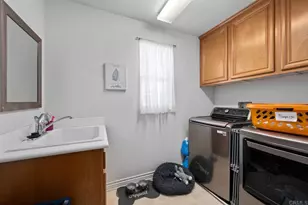 27447 Lock Haven Ct, Temecula, CA 92591 - Photo 8