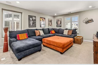 10664 Sandy Creek Drive, Santee, CA 92071 - Photo 10