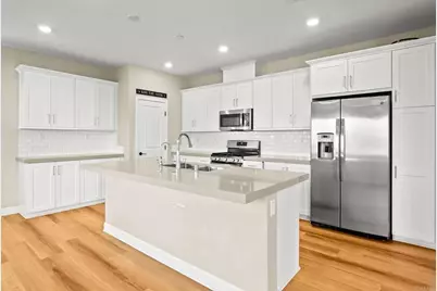 1856 Focus Dr, Chula Vista, CA 91915 - Photo 12