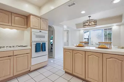 2399 Ivy Road, Oceanside, CA 92054 - Photo 22