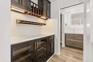 1855 Diamond St, San Diego, CA 92109 - Photo 8
