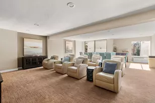 1855 Diamond St, San Diego, CA 92109 - Photo 24