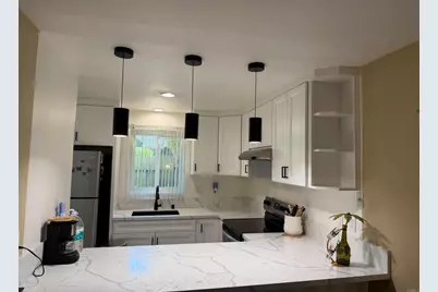 160 E St. #C-1, Chula Vista, CA 91910 - Photo 2