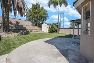 1930 Rosewood St, Vista, CA 92081 - Photo 36