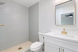 2453 Curlew St, San Diego, CA 92102 - Photo 10