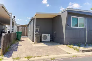 400 Greenfield Dr, El Cajon, CA 92021 - Photo 2