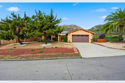 25758 Bellemore Dr, Ramona, CA 92065 - Photo 2