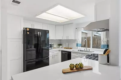 2018 Bridgeport, Chula Vista, CA 91913 - Photo 8