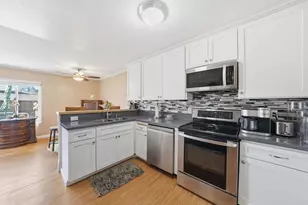 6889 Panamint Row, San Diego, CA 92139 - Photo 6